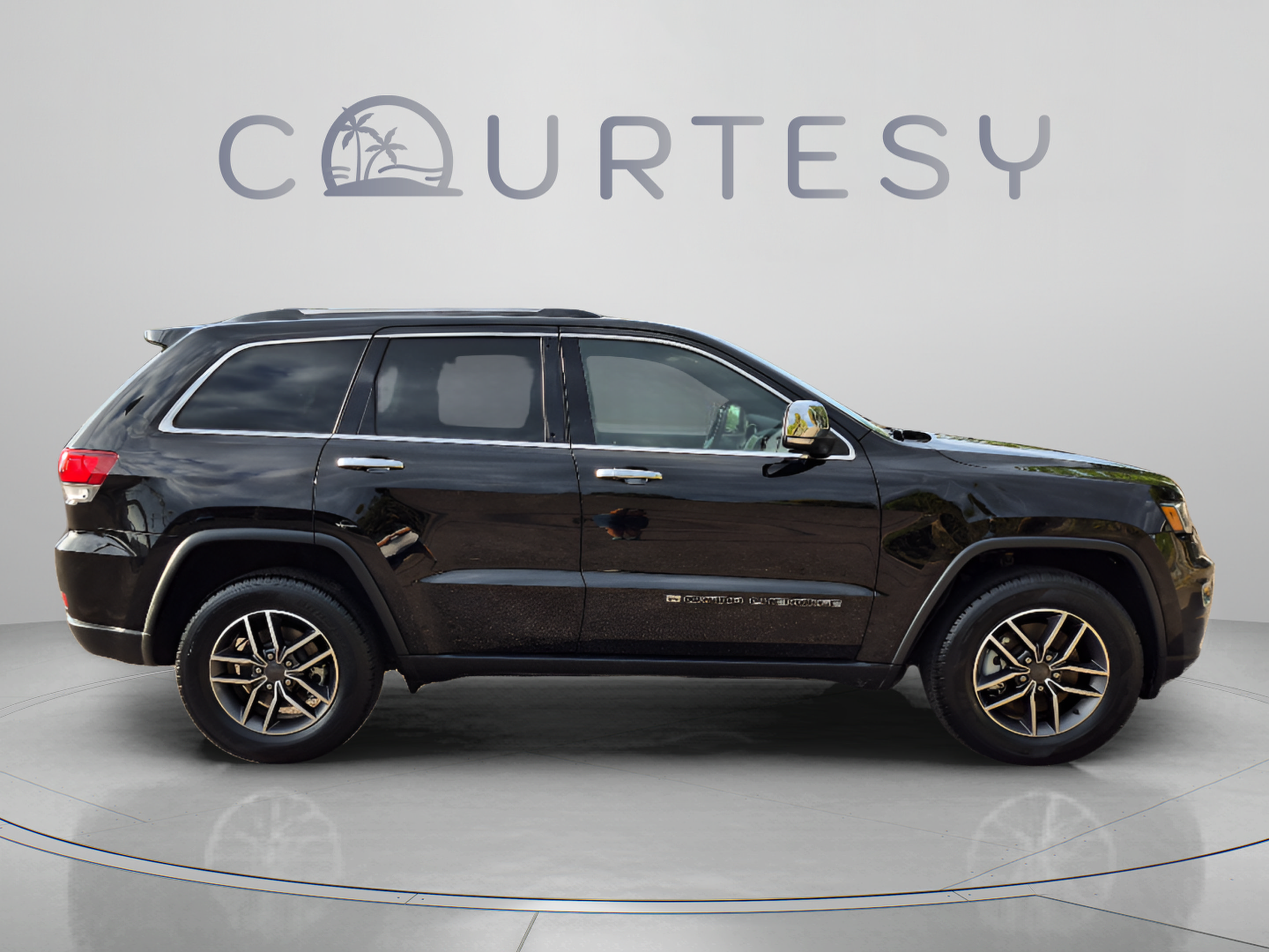 Used 2022 Jeep Grand Cherokee Limited w/ Trailer Tow Group IV AWD/4WD image 8