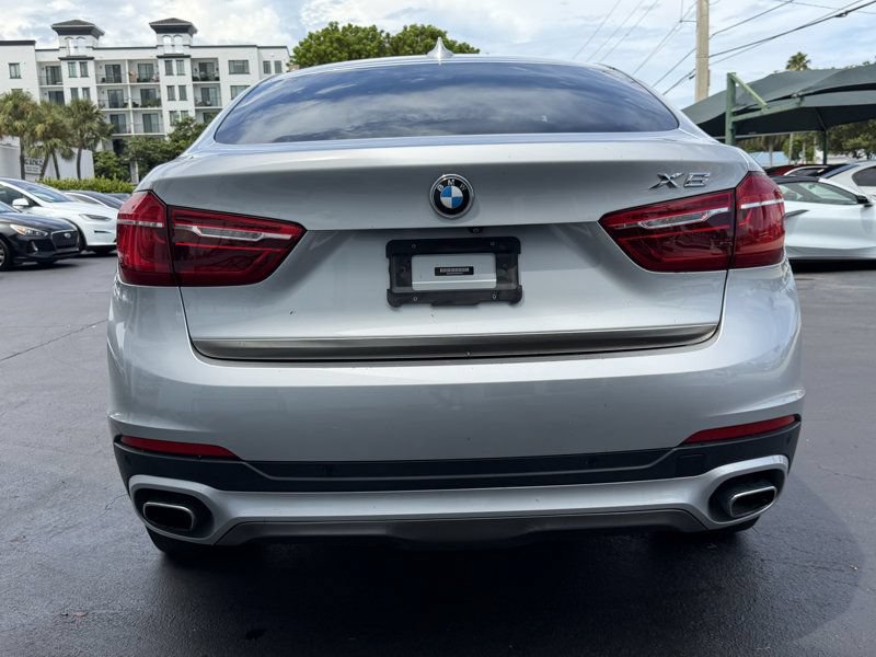 Used 2019 BMW X6 sDrive35i w/ Premium Package RWD image 4