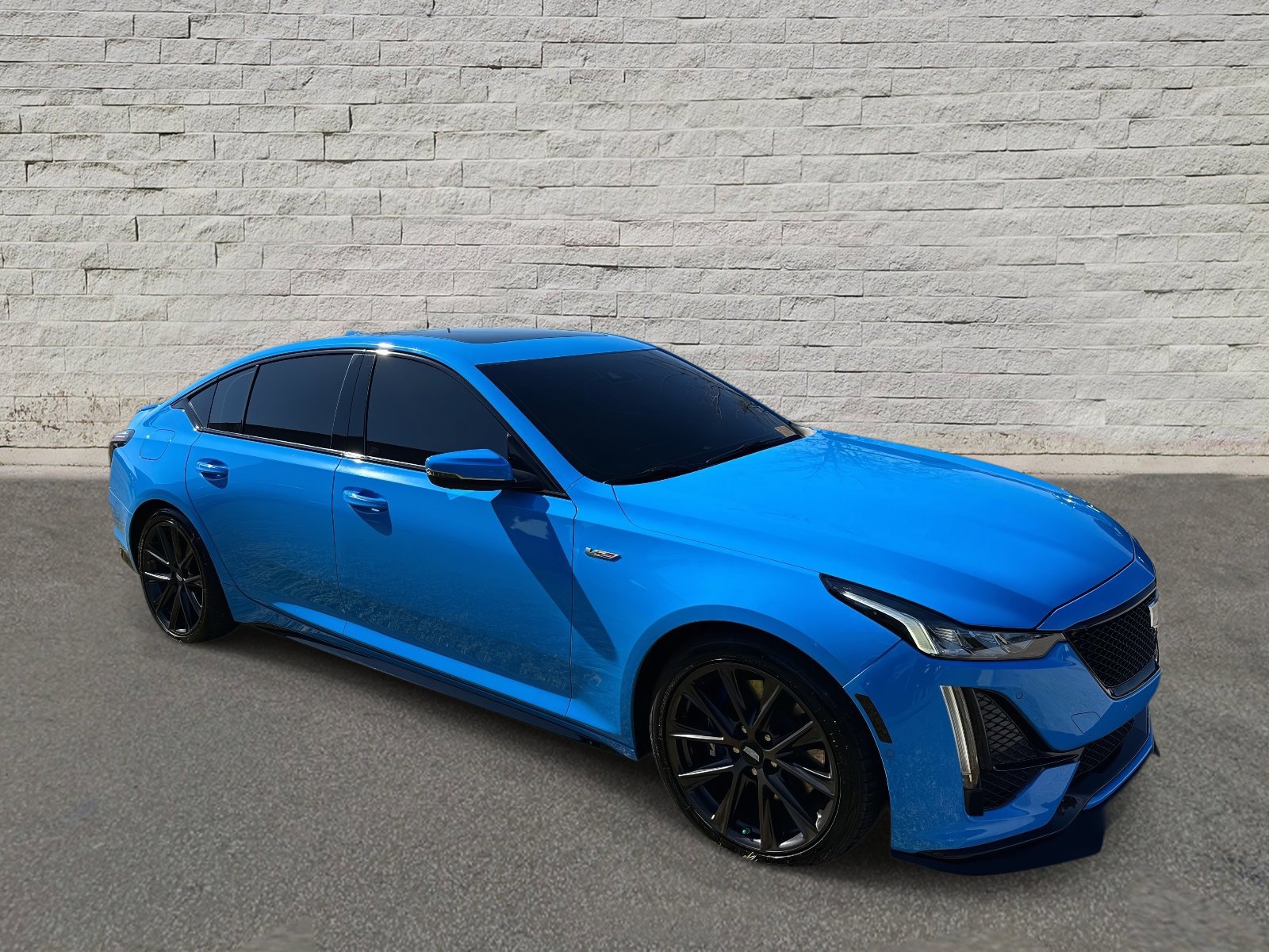 Certified 2022 Cadillac CT5 V w/ Premium Package image 7