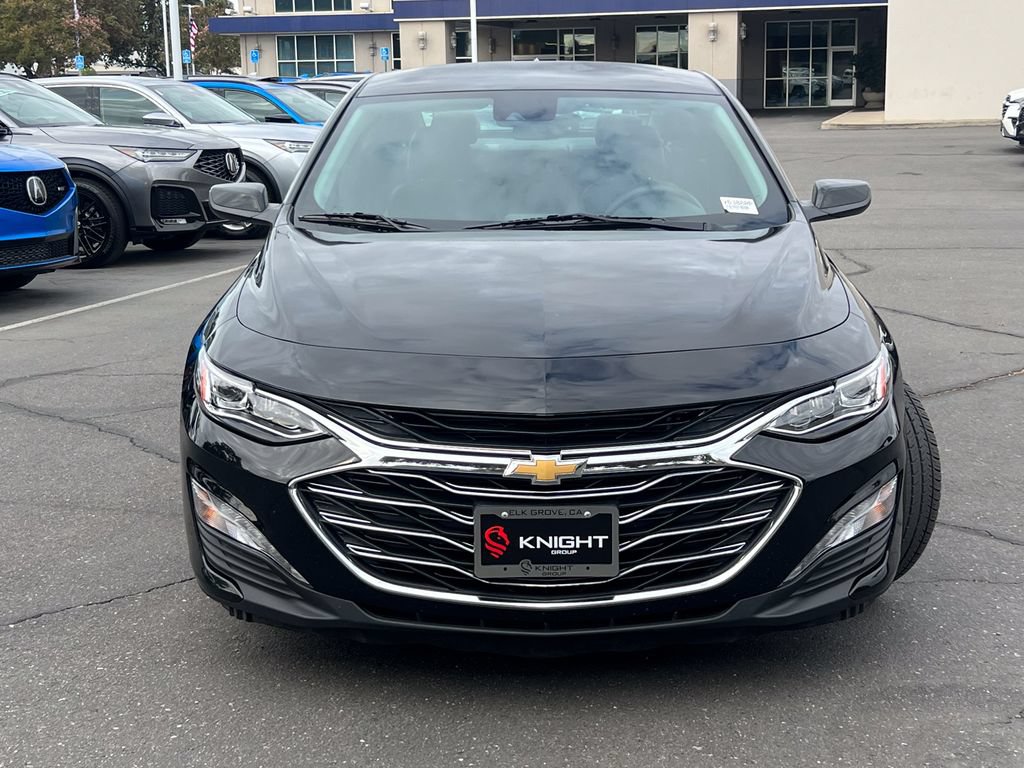 Used 2024 Chevrolet Malibu LT FWD image 3