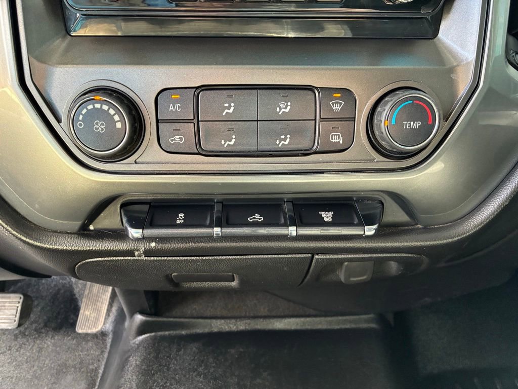 Used 2018 Chevrolet Silverado 2500 LT AWD/4WD image 21