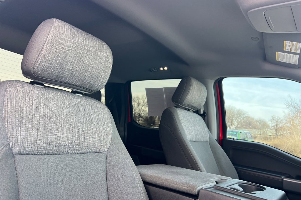 Used 2021 Ford F150 XLT w/ Equipment Group 302A High image 13