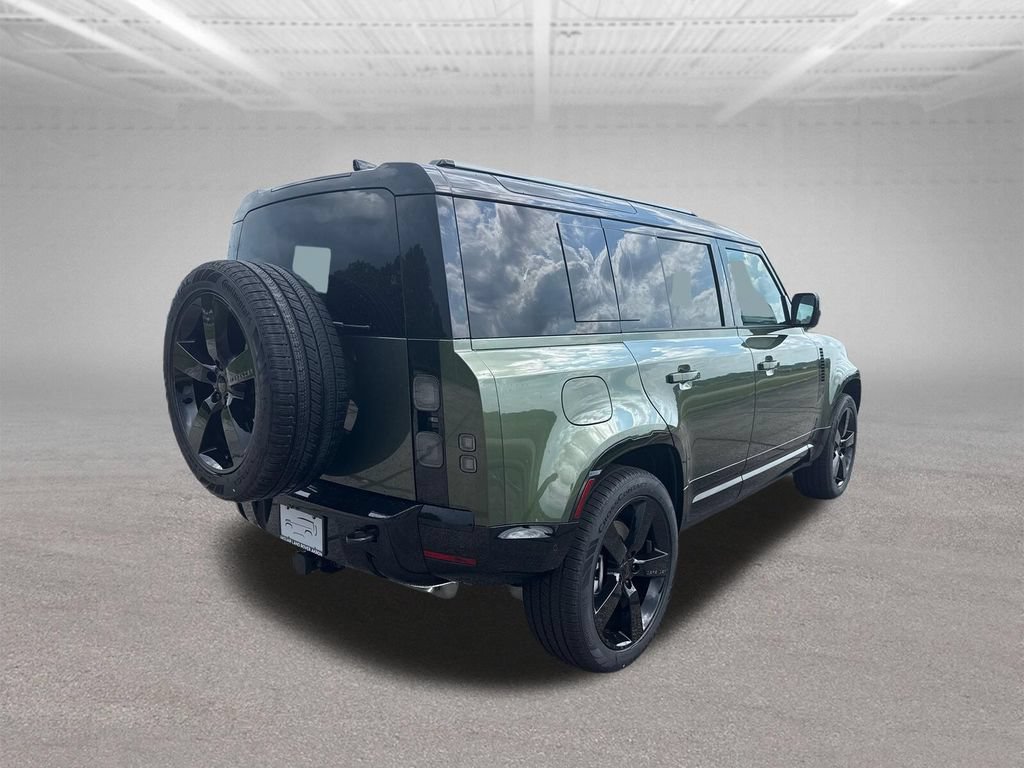 New 2026 Land Rover Defender 110 X-Dynamic SE AWD/4WD image 7