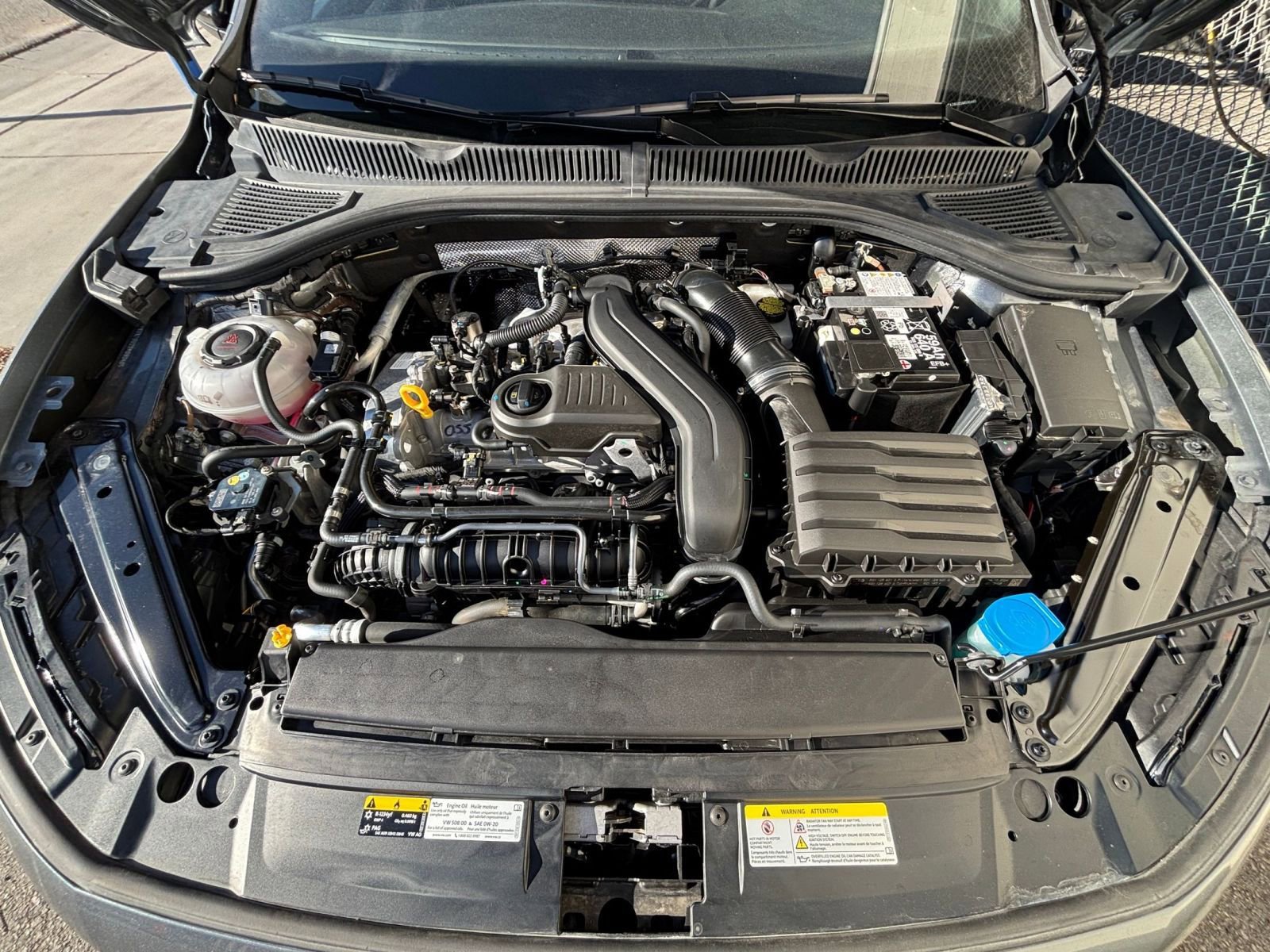 Used 2025 Volkswagen Jetta Sport image 32