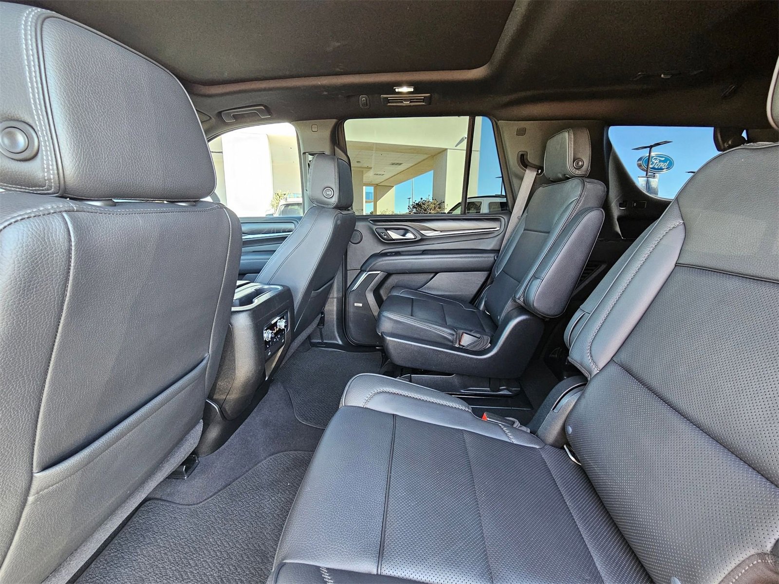 Used 2021 GMC Yukon Denali image 21