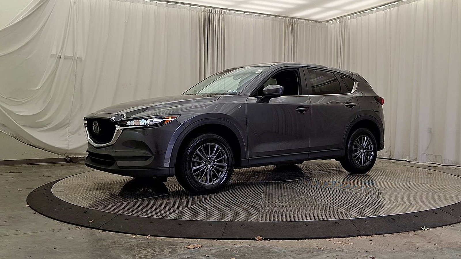 Used 2020 MAZDA CX-5 Touring AWD/4WD image 3