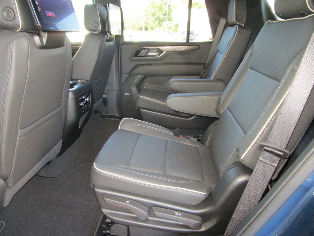 New 2026 GMC Yukon Elevation w/ Elevation Premium Package RWD image 19