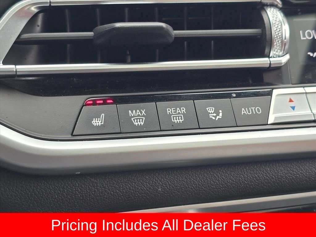 Used 2022 BMW X5 xDrive40i w/ Premium Package AWD/4WD image 21