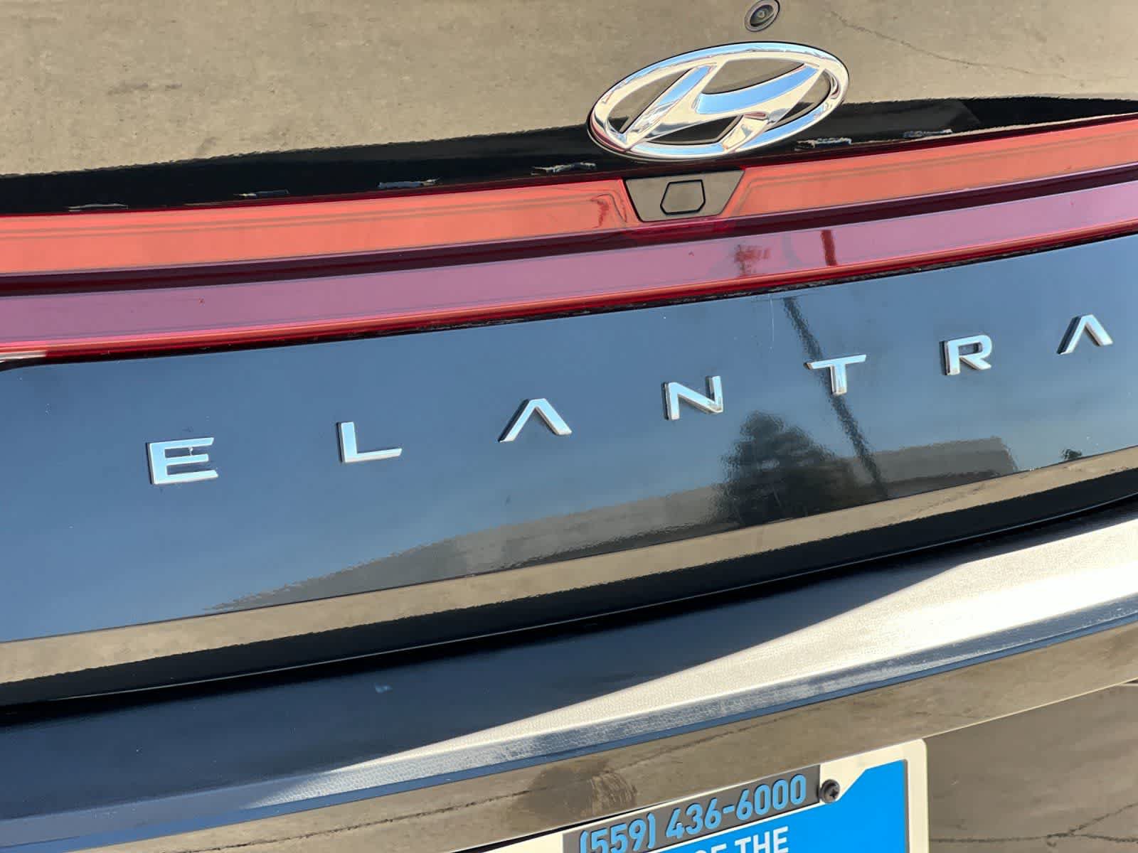 Used 2023 Hyundai Elantra SEL w/ Convenience Package FWD image 28