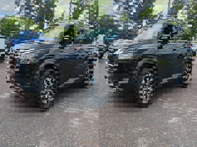 Used 2024 Nissan Pathfinder SL image 8