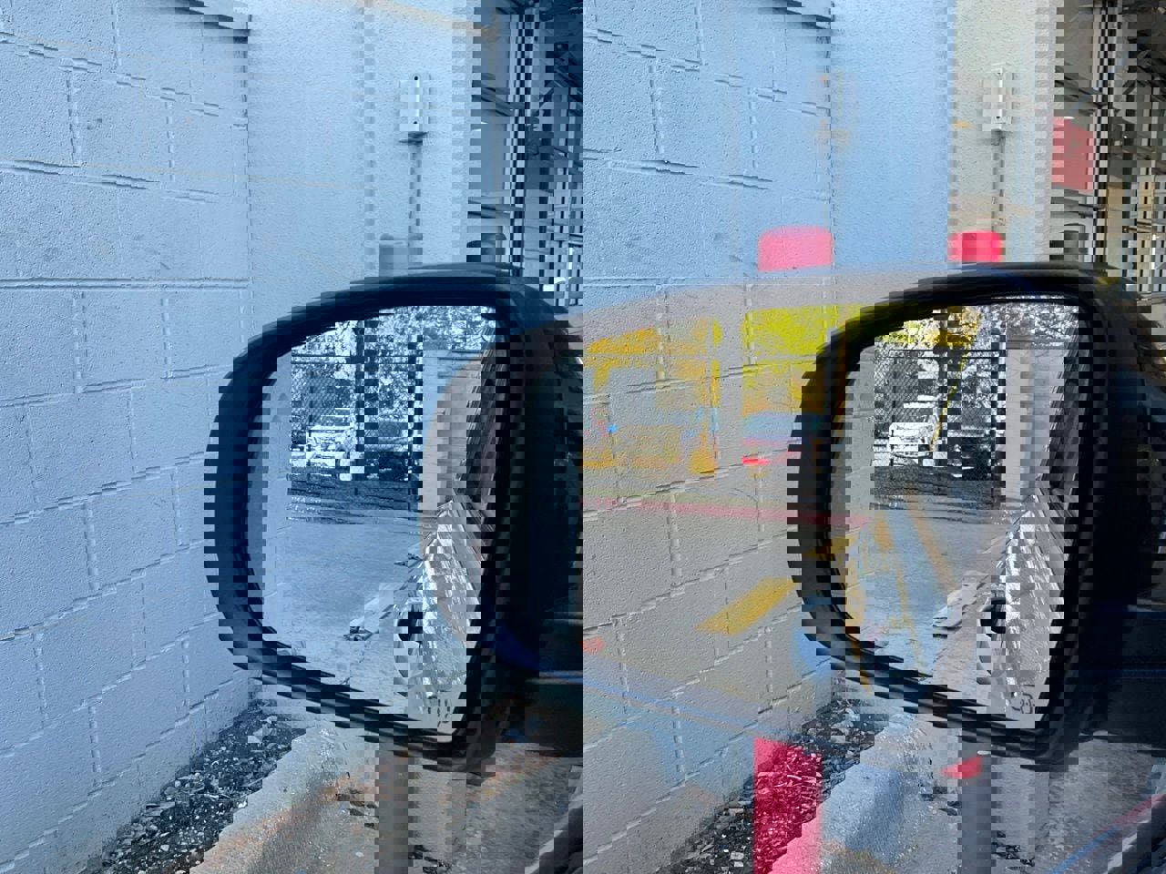 Used 2025 Jeep Compass Latitude AWD/4WD image 18