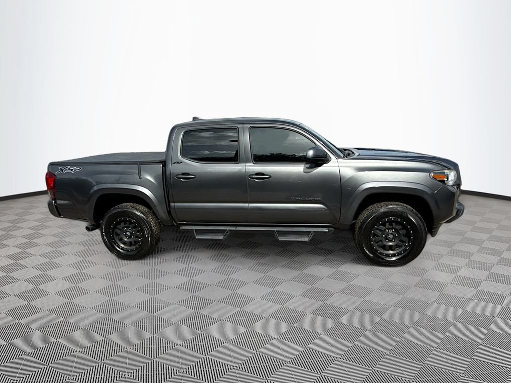 Used 2020 Toyota Tacoma SR5 RWD image 5
