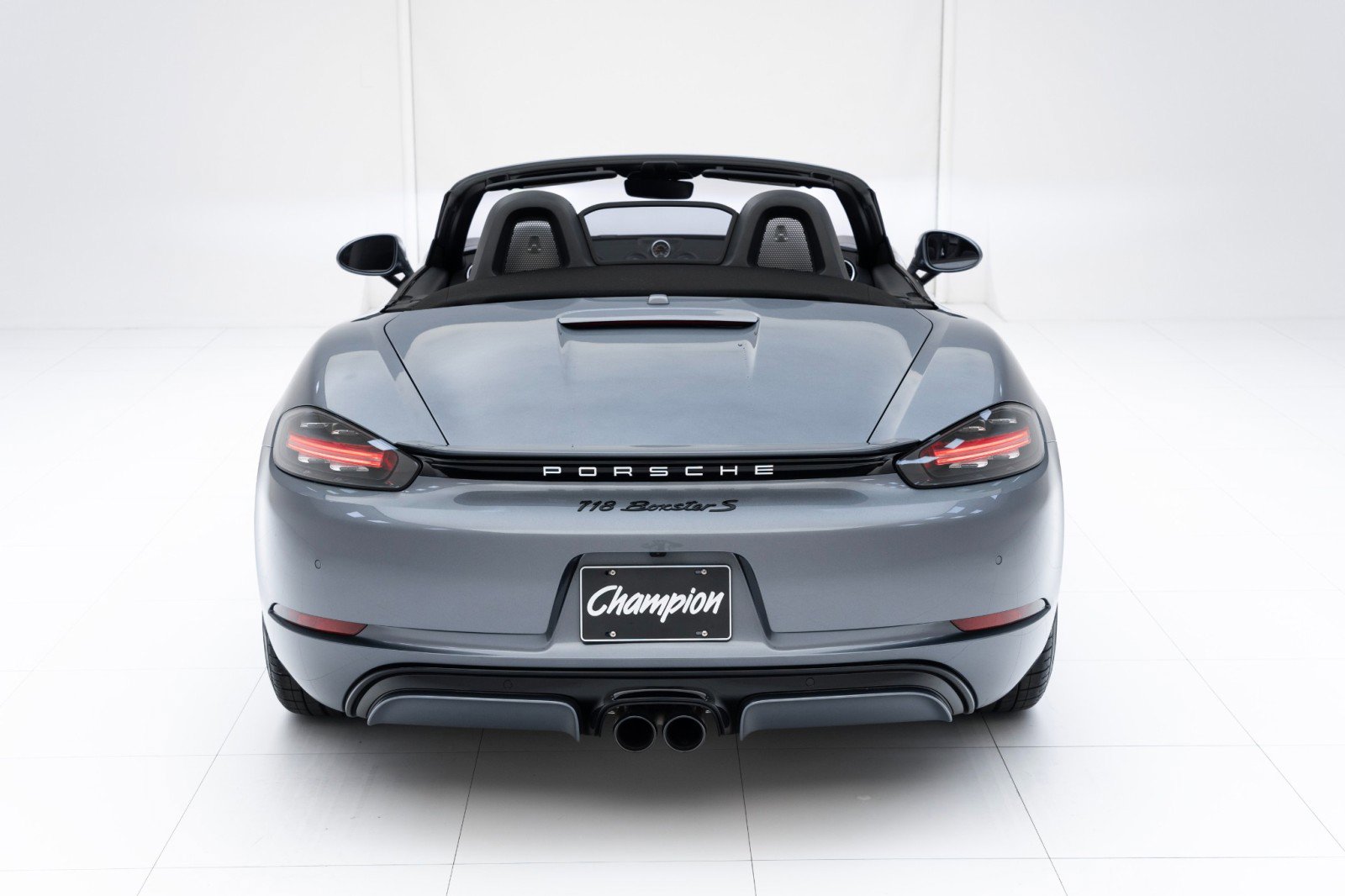 New 2025 Porsche 718 Boxster S image 10