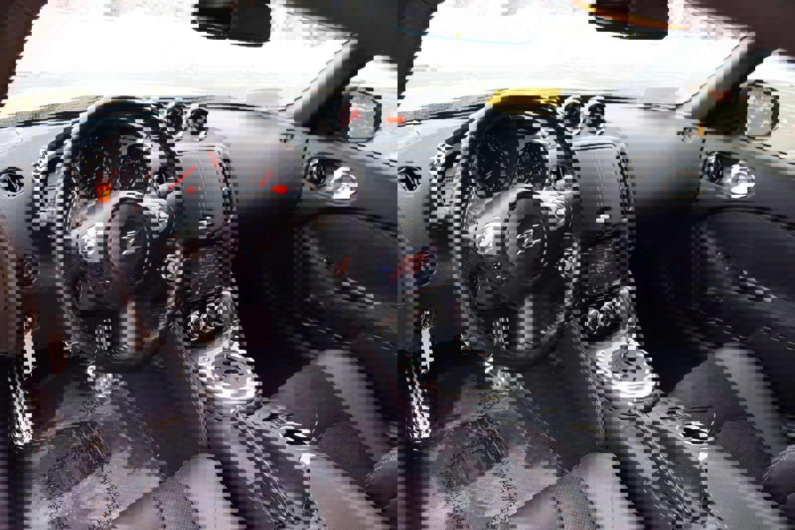 Used 2009 Nissan 370Z Touring w/ Sport Pkg image 9