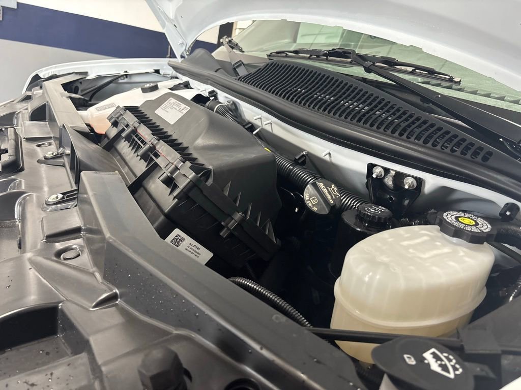 New 2025 Chevrolet Express 2500 Work Van w/ Driver Convenience Package image 18