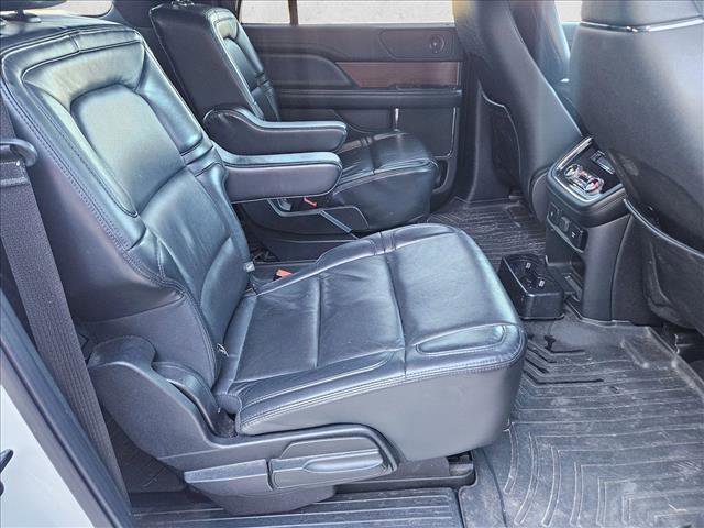 Used 2021 Lincoln Navigator L Reserve image 16