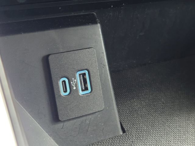 Used 2022 Ford F150 Lariat image 20