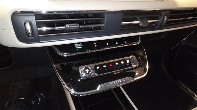 New 2026 Lincoln Corsair Reserve w/ Jet Appearance Package image 23