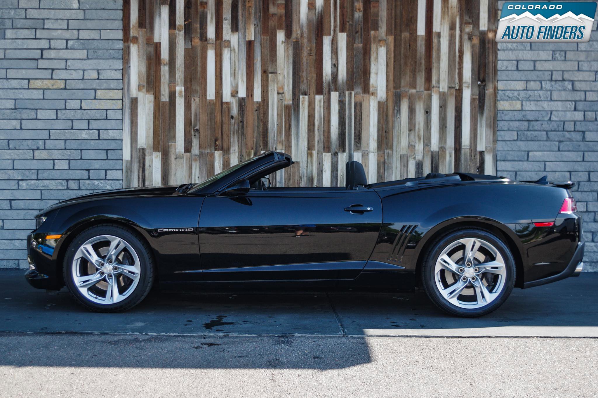 Used 2014 Chevrolet Camaro SS w/ RS Package RWD image 5