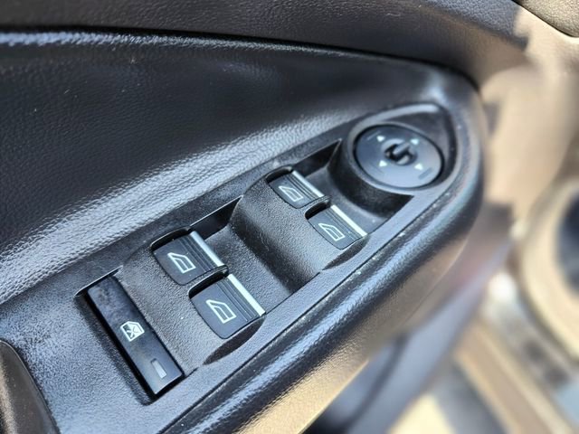 Used 2017 Ford Escape Titanium image 17