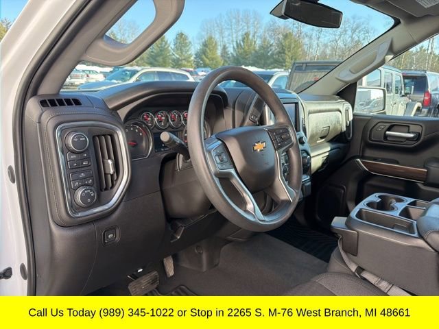 Used 2021 Chevrolet Silverado 1500 LT w/ Remote Start Package image 16