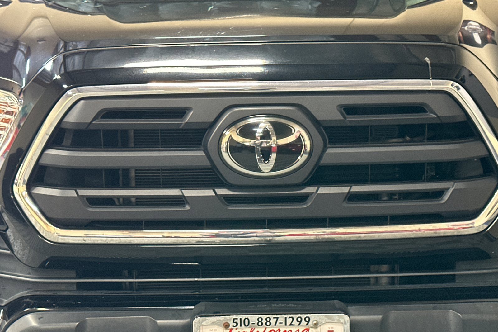 Used 2019 Toyota Tacoma SR5 image 42