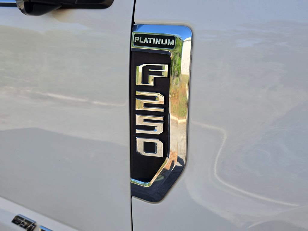 Used 2022 Ford F250 Platinum image 46