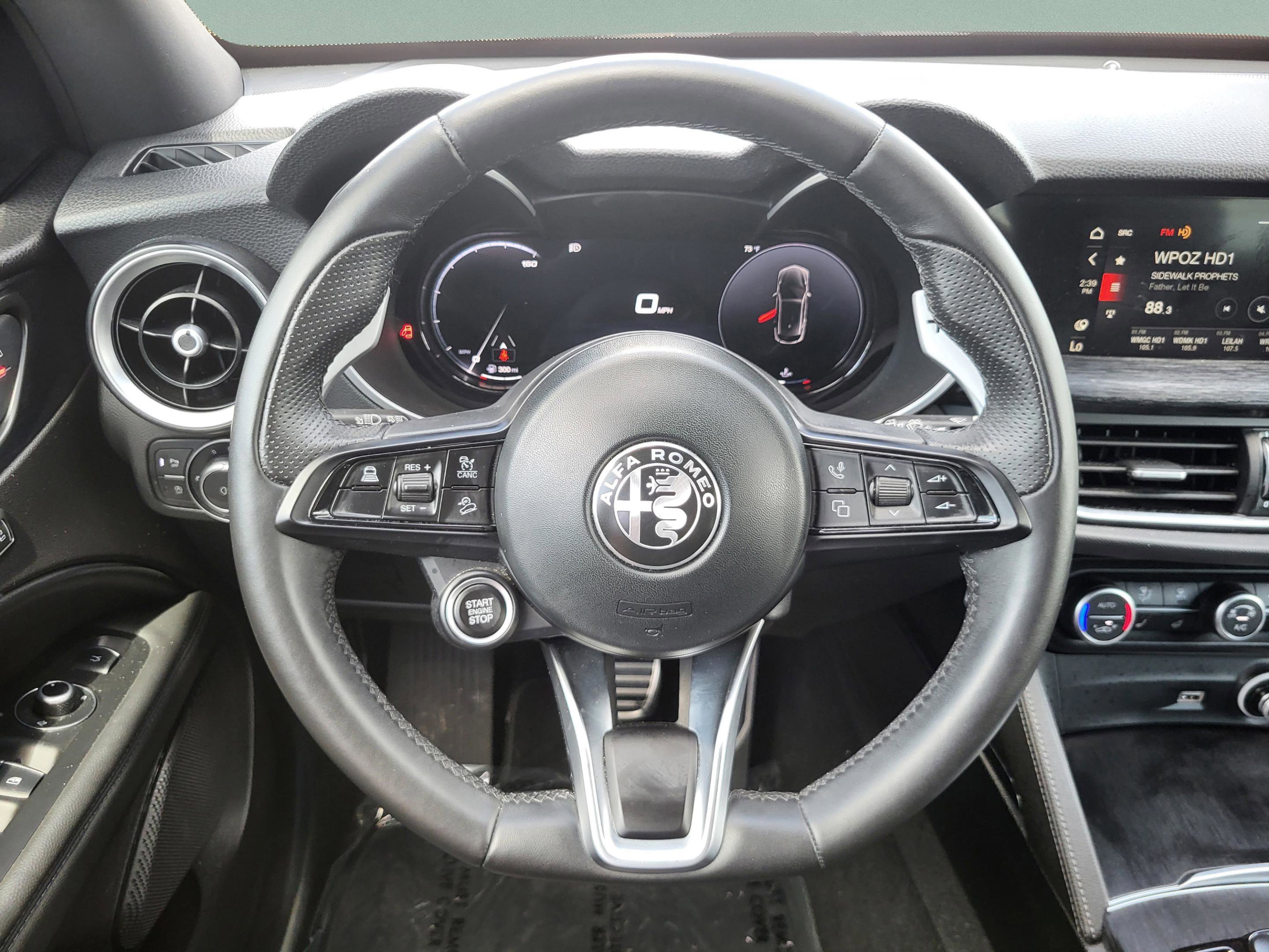 Used 2024 Alfa Romeo Stelvio Sprint image 56