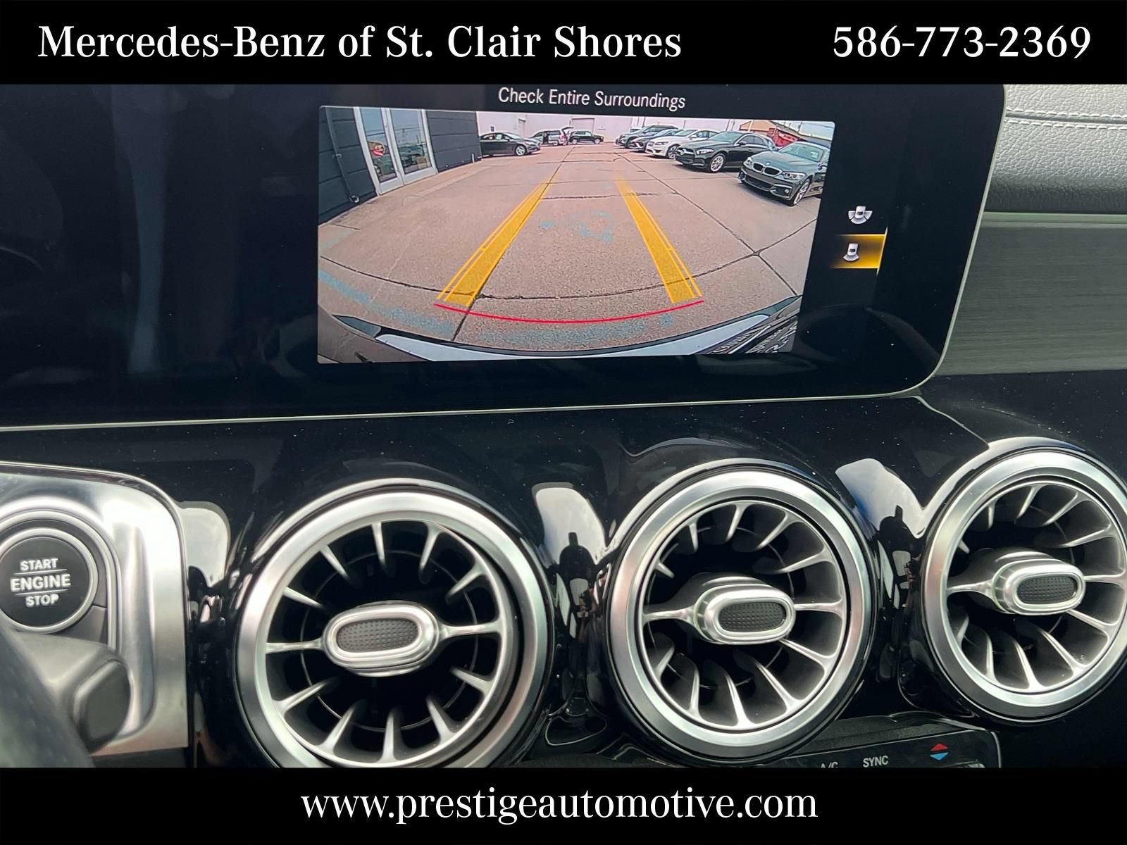 Used 2021 Mercedes-Benz GLB 35 AMG 4MATIC image 23
