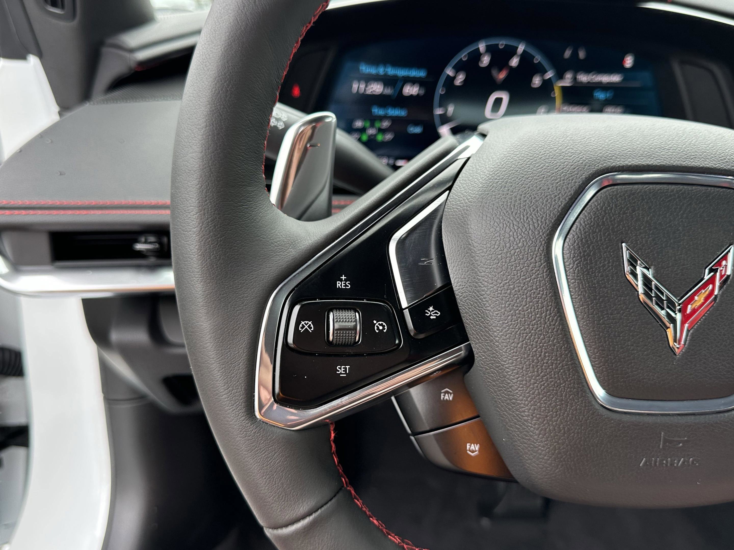 Used 2024 Chevrolet Corvette Stingray Coupe image 32