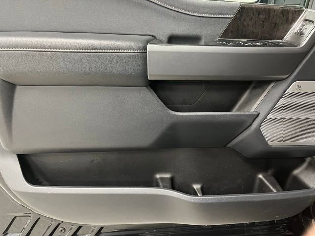 Used 2025 Ford F350 Lariat w/ Tremor Off-Road Package AWD/4WD image 23