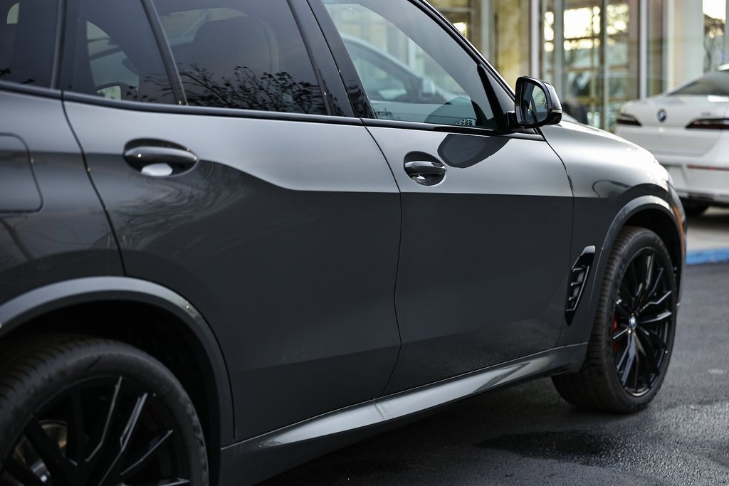 New 2026 BMW X5 xDrive40i w/ M Sport Package image 8