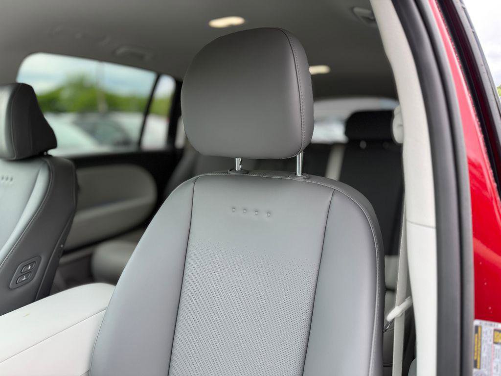 New 2026 Hyundai Ioniq 9 SEL image 15
