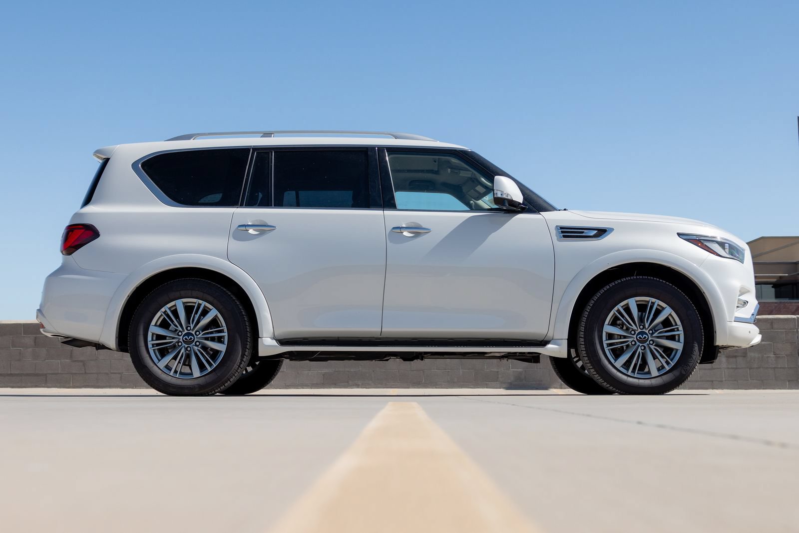Used 2024 INFINITI QX80 Luxe AWD/4WD image 49