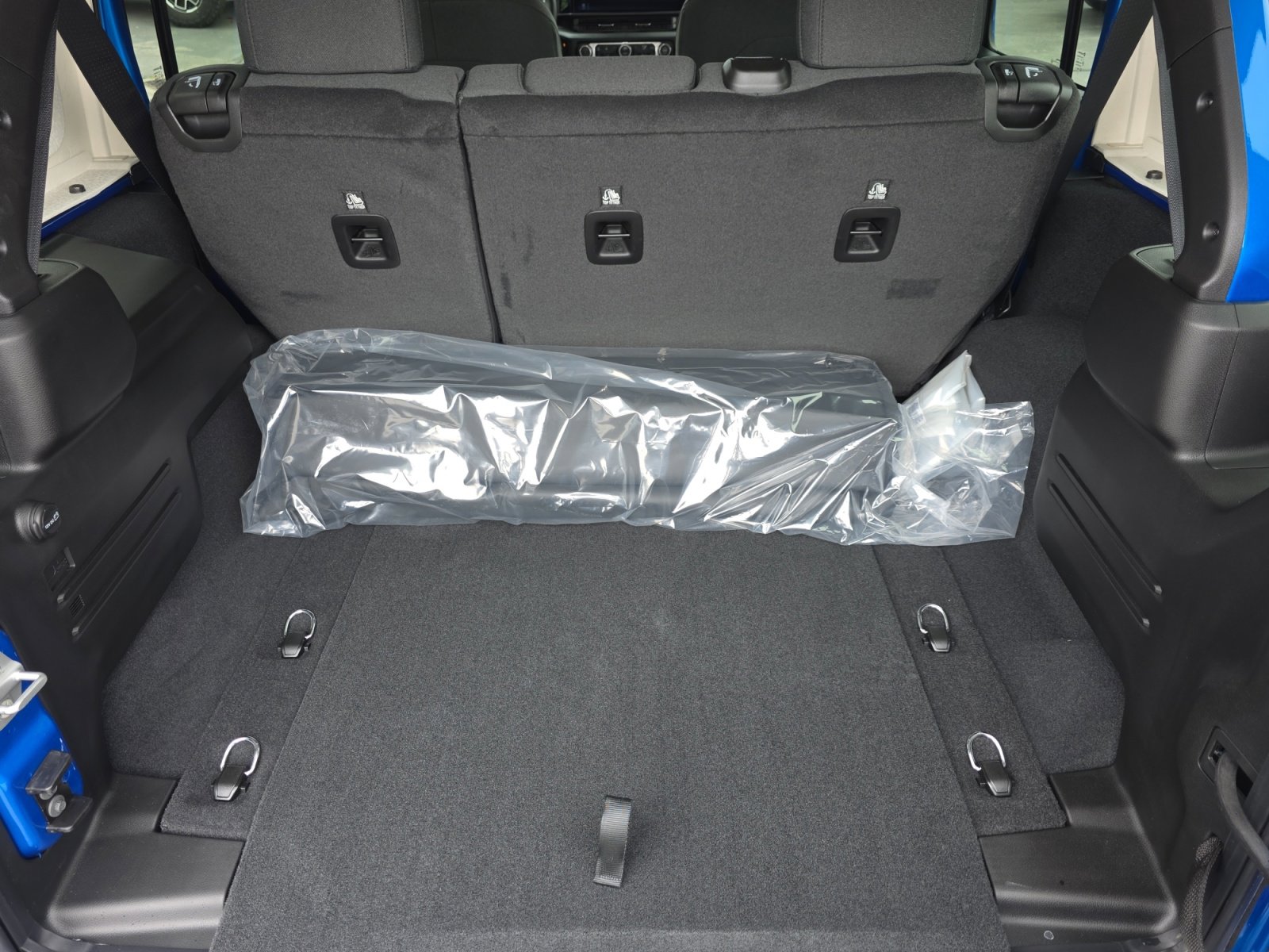 New 2026 Jeep Wrangler Sport S image 31