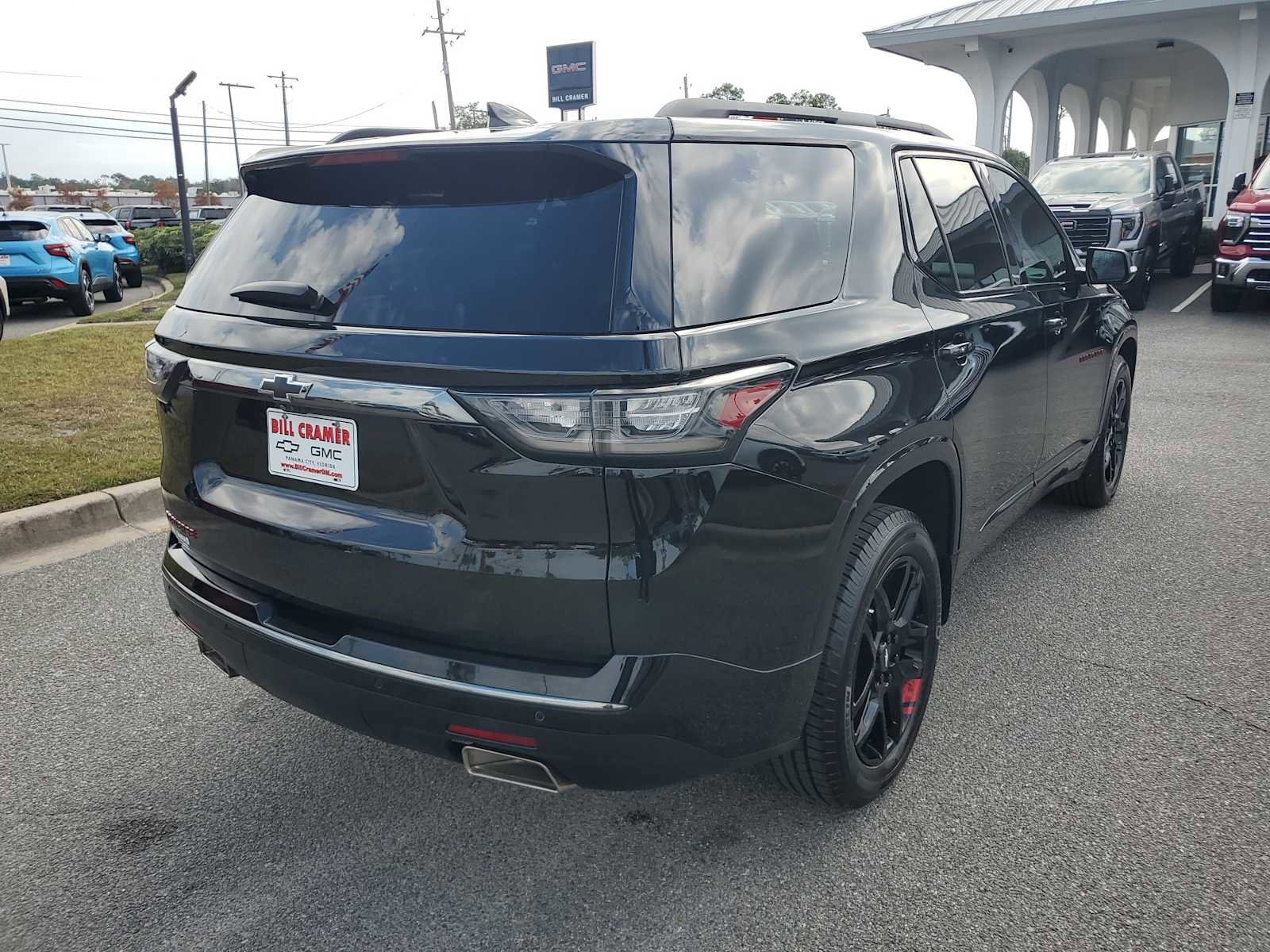 Used 2020 Chevrolet Traverse Premier w/ Redline Edition image 6
