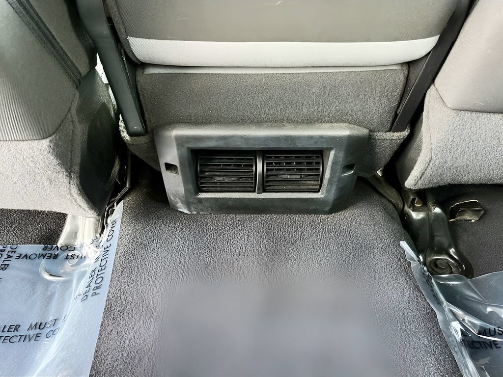 Used 2021 RAM 1500 Classic SLT AWD/4WD image 23