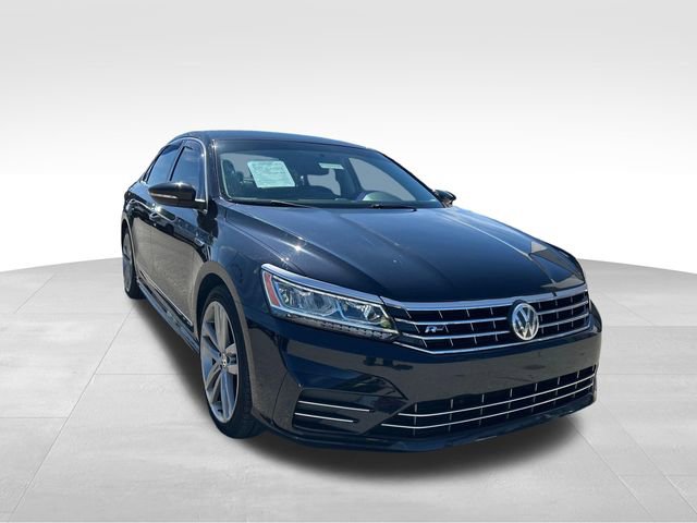 Used 2017 Volkswagen Passat 1.8T R-Line image 7