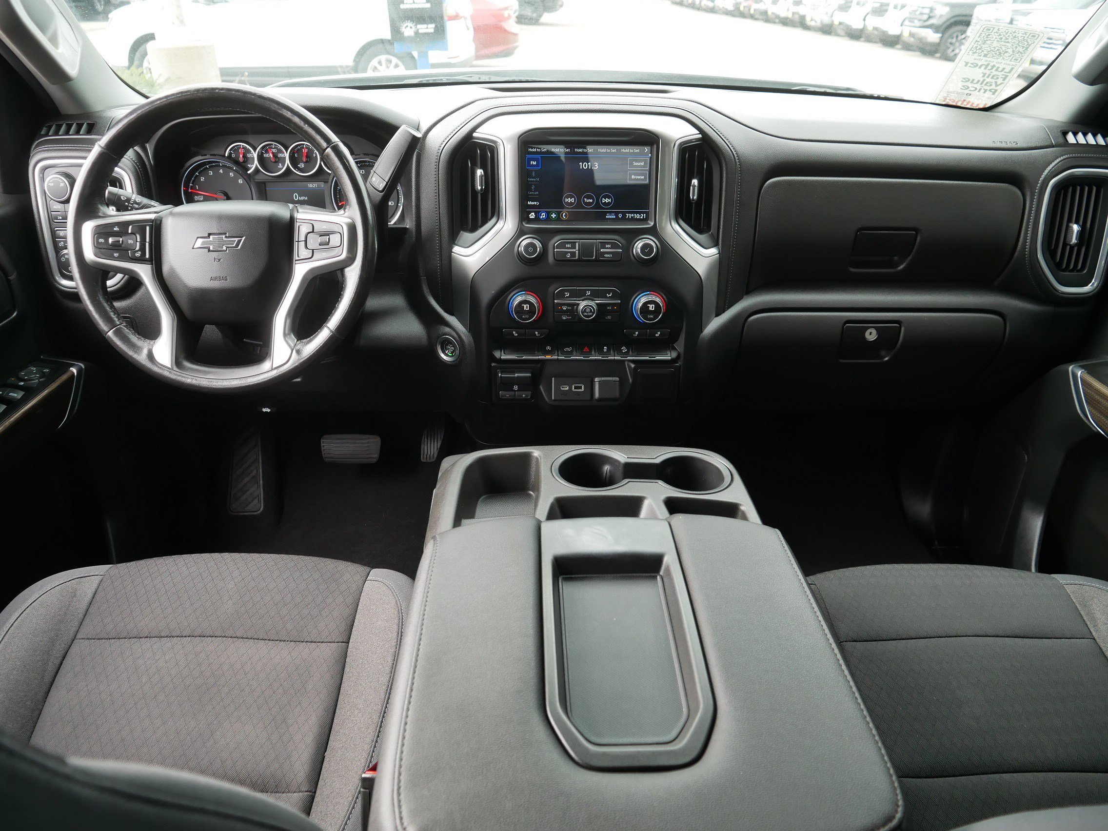 Used 2019 Chevrolet Silverado 1500 LT Trail Boss w/ Convenience Package AWD/4WD image 10