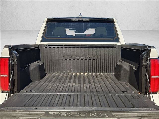 Used 2024 Toyota Tacoma SR5 AWD/4WD image 6