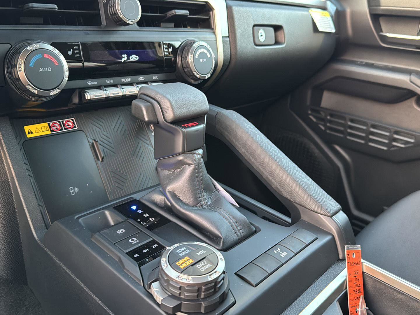 New 2025 Toyota Tacoma TRD Off-Road image 26