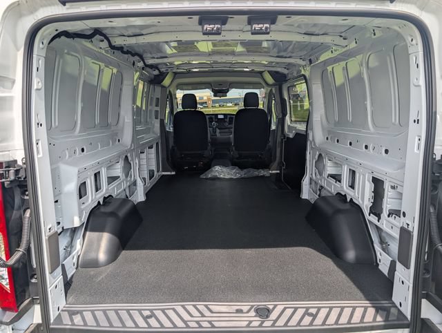 New 2025 Ford Transit 250 Low Roof w/ Exterior Upgrade Package RWD image 9
