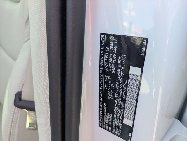 Used 2023 Volvo XC90 B5 Plus w/ Protection Package Premier AWD/4WD image 29