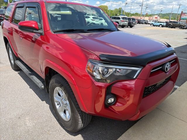 Used 2021 Toyota 4Runner SR5 image 3
