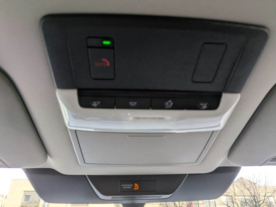 Used 2022 Nissan Pathfinder SV image 14