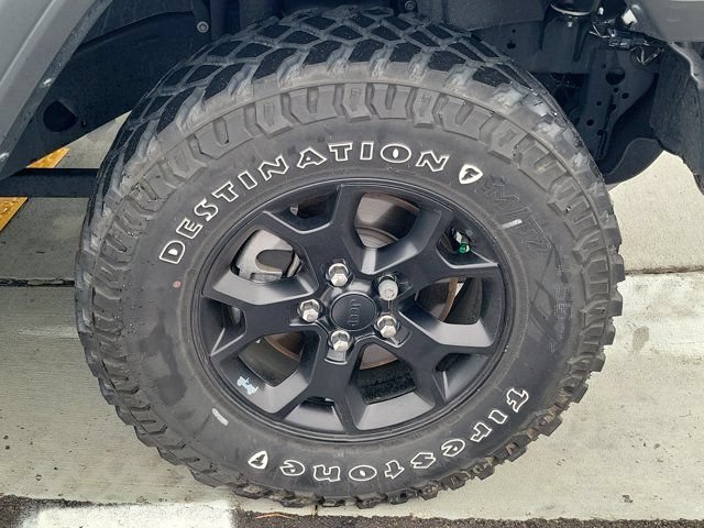 Used 2021 Jeep Wrangler Sport AWD/4WD image 9