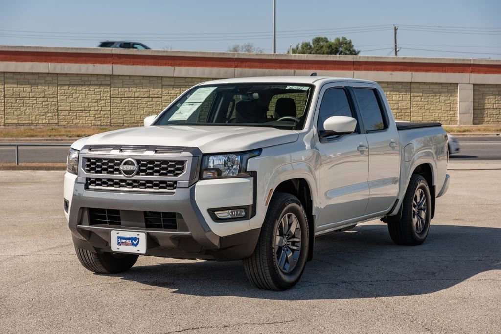 Used 2025 Nissan Frontier SV w/ SV Convenience Package image 3