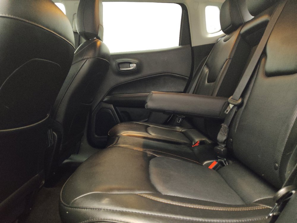 Used 2018 Jeep Compass Limited AWD/4WD image 18