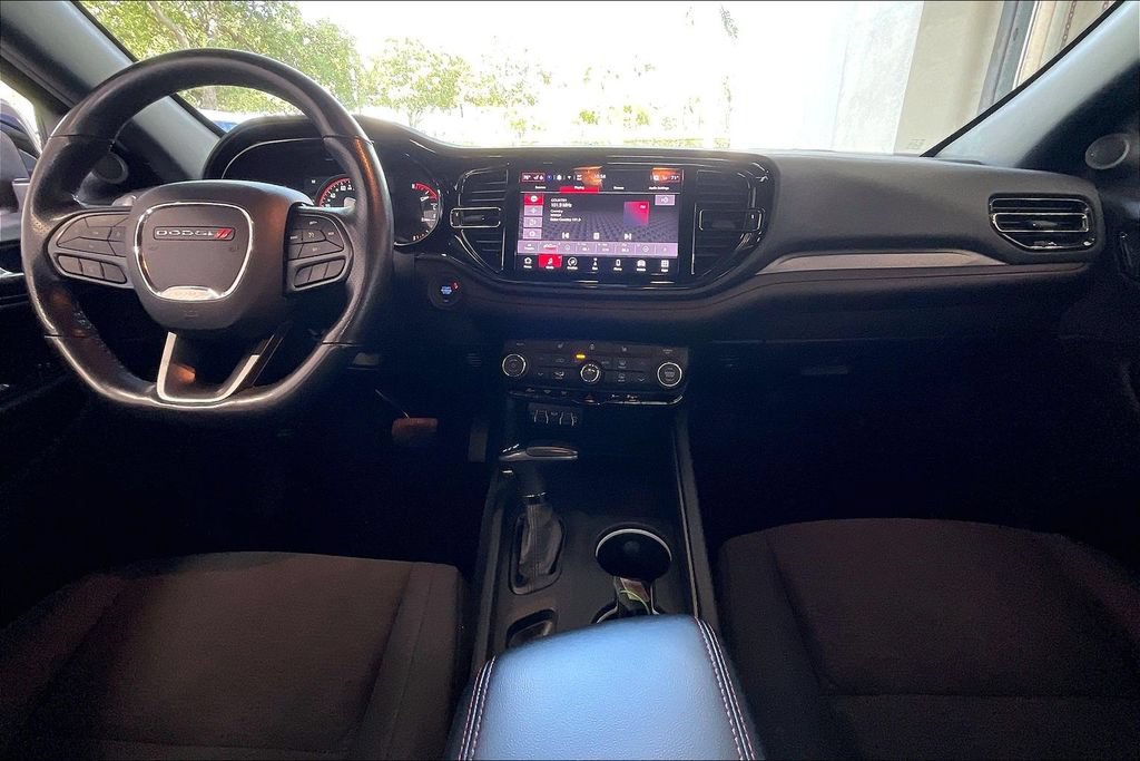 Used 2025 Dodge Durango GT RWD image 6