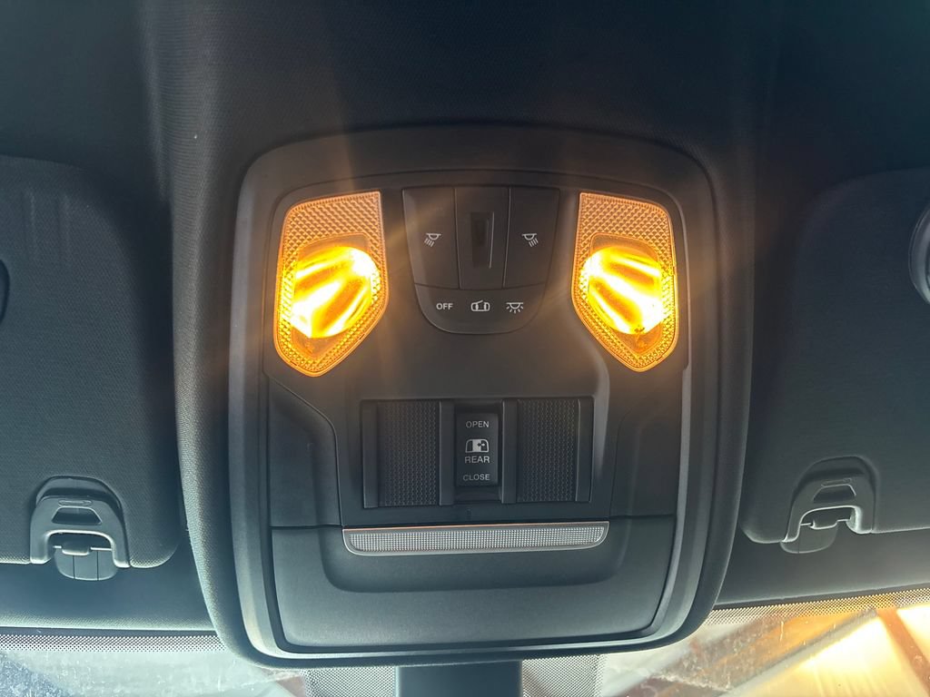 Used 2020 RAM 1500 Lone Star RWD image 21